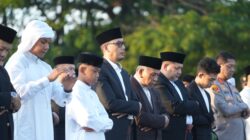 Munafri-Aliyah Kompak Salat Idul Adha Bersama Ribuan Warga di Karebosi, Serukan Perkuat Kepedulian Sosial